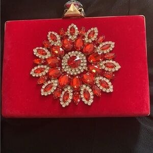 Bag with crystals on the middle